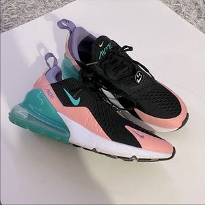 Nike Air Max 270